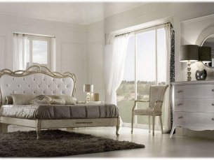 Florentine style spalnica Julia